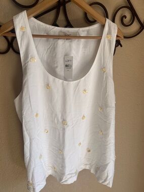 NWT PERFECT Loft tee/shell